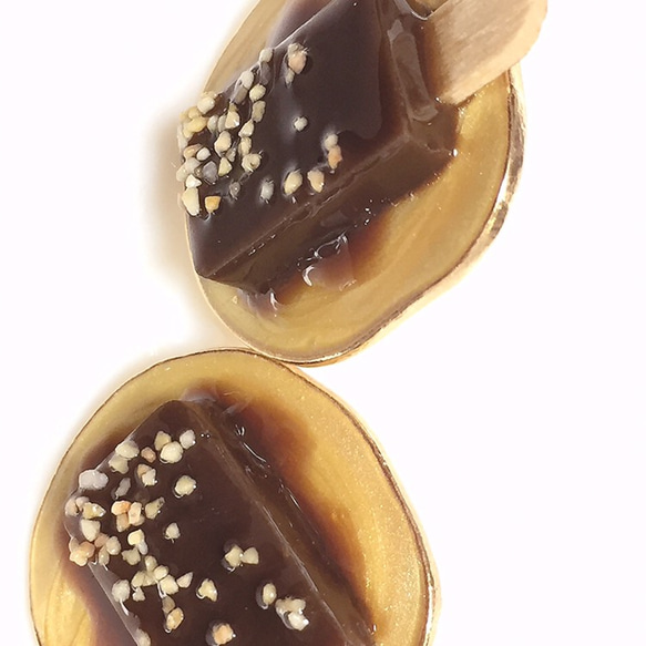 溶けかけアイスイヤリング、チョコナッツ 8枚目の画像