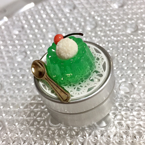 ミニチュアレトロゼリーのピルケース(小物入れ)♡スイーツデコ