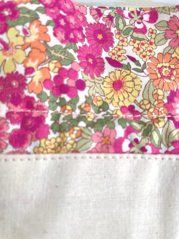春色　手刺繍デイジーの刺繍の丸巾着 5枚目の画像