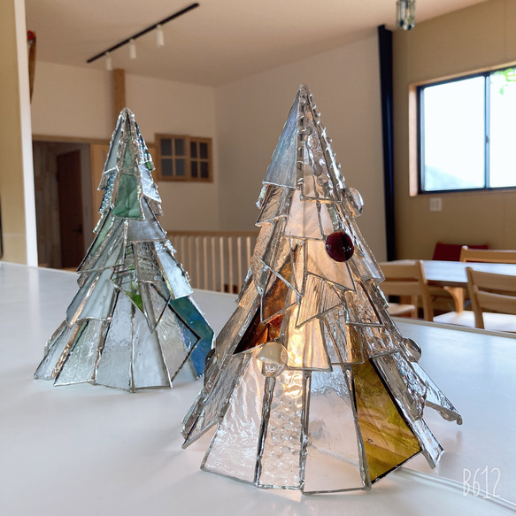 クリスマスツリー(ステンドグラス用ガラス使用) 2枚目の画像