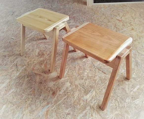 スタッキング　スツール　　　　　　　　　　　　　　　　京都府産材使用　無垢材椅子 5枚目の画像