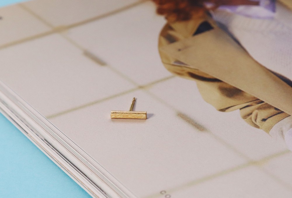 ミニマルなバーピアス L 片耳 ~connect K18 pierced earring L（single）~