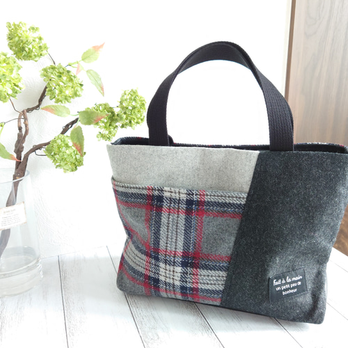 大人可愛い ♡ ウール混チェック ♡ 三角マチミニトートバッグ エコ  