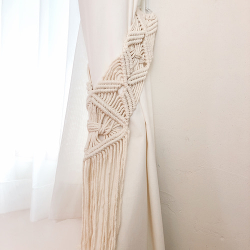 マクラメ　カフェカーテン　フェザータッセル２個付き マクラメカフェカーテン【フェザータッセル2個付き】