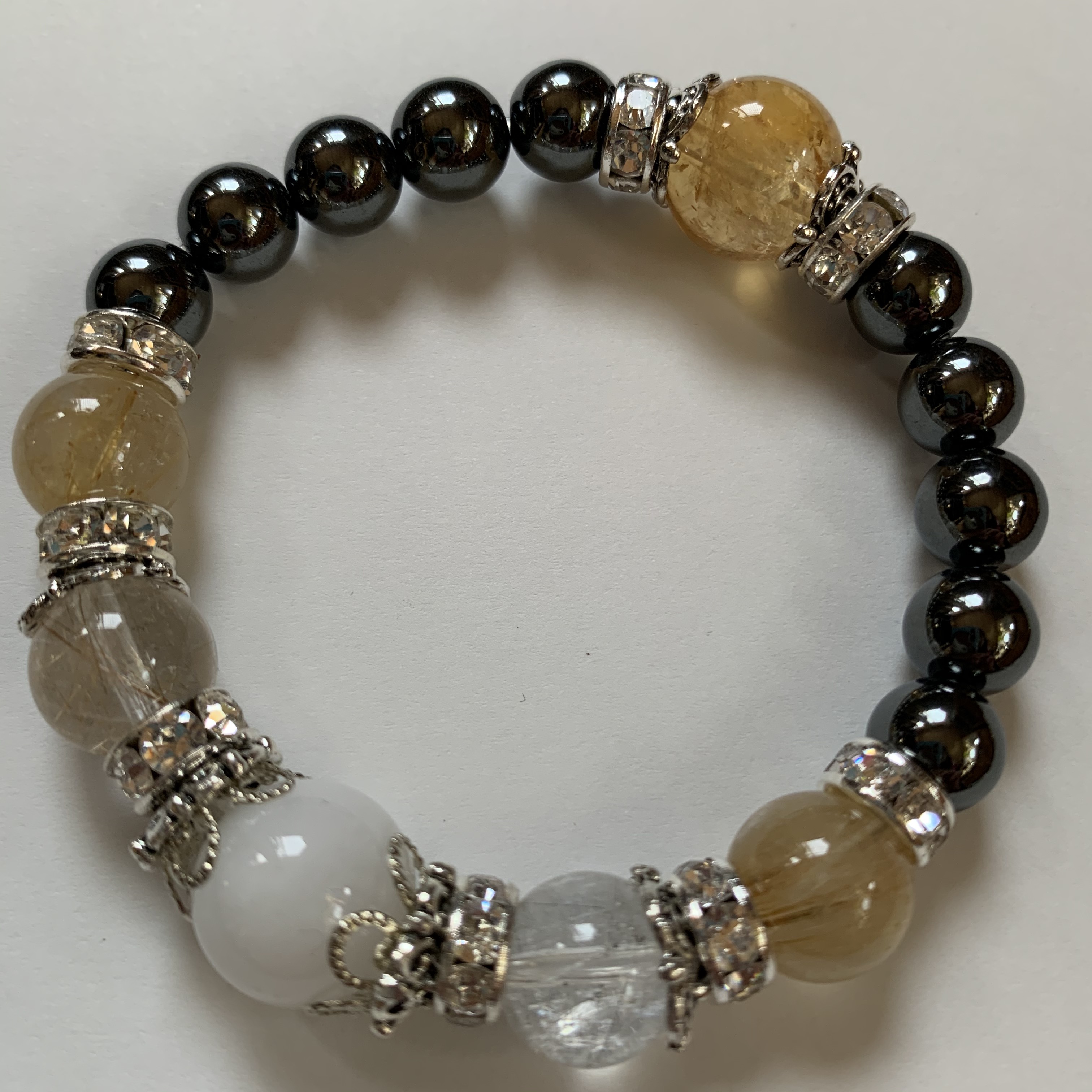 26　(アゼツライト＆プラチナルチルクオーツ＆ゴールデンルチルクオーツ＆ヘマタイト＆シトリン）