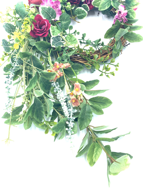 カーネーションとバラのフェミニンなリース　　インテリア　プレゼント　壁飾り 6枚目の画像