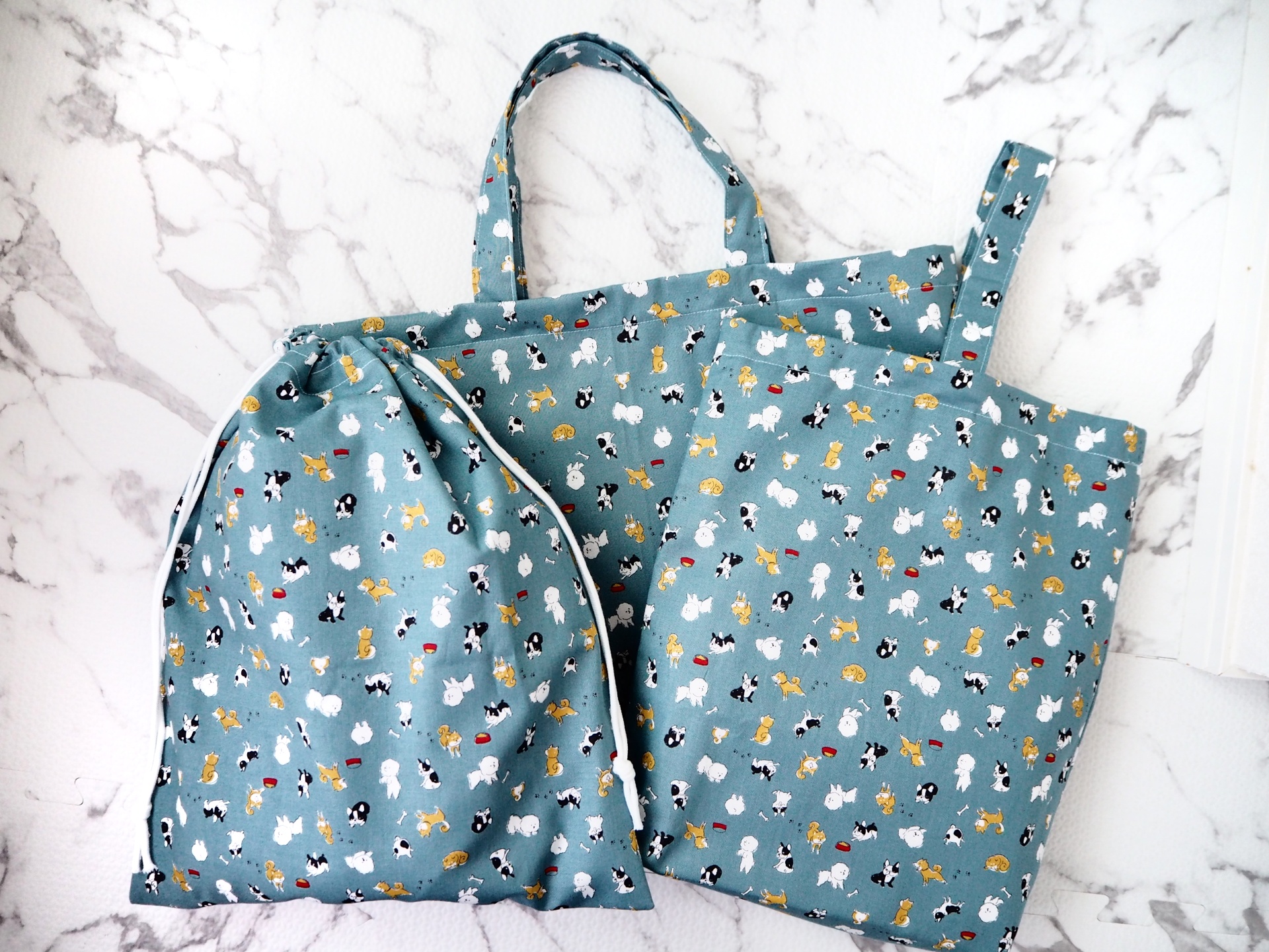 犬だらけ✩レッスンバッグ、上履き入れ、体操着入れ3点セット【男の子 小学校 幼稚園 保育園準備 】