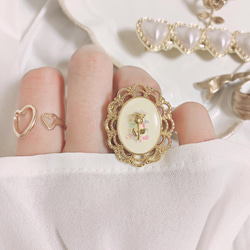 ⌇﻿ホログラムと薔薇リング⌇﻿ 指輪 ハンドメイド 2枚目の画像