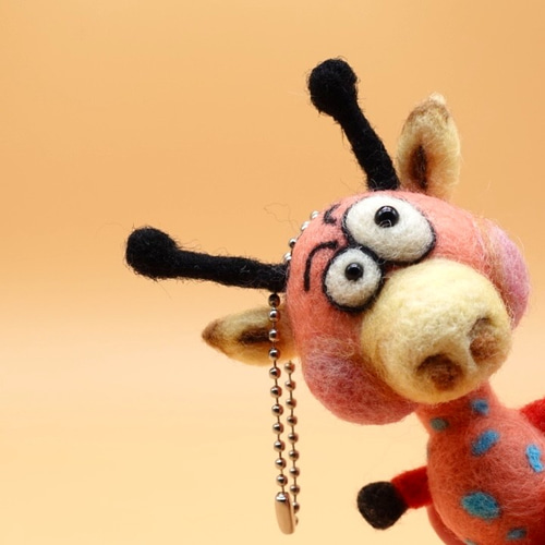 まつ毛が長いキリンちゃん 羊毛フェルト