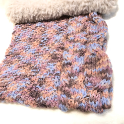 もふふわファー&アラン編みの手編みスヌード 2枚目の画像