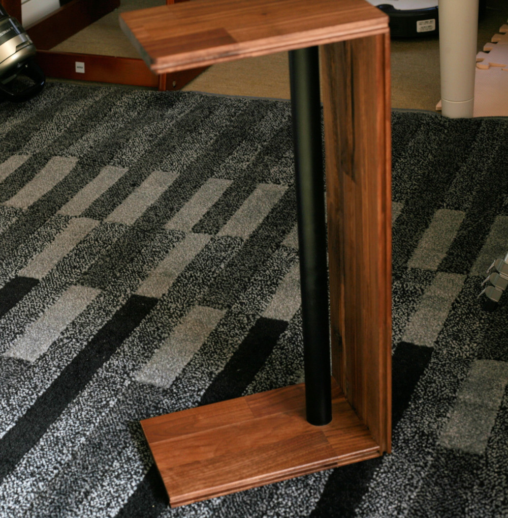 ウォールナット　無垢材　の　コーヒー　ソファー　テーブル　サイドテーブル