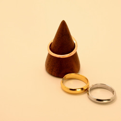 天然無垢材のリングスタンド 　リングコーン 指輪立て 2枚目の画像