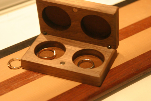 木製 アクセサリーボックス　ジュエリーケース　指輪入れ　 1枚目の画像