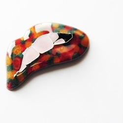 "Poison from the lips"brooch. 1枚目の画像