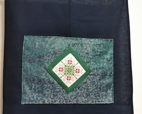 many花柄パッチワーク 収納ポケット 0_b2a0ee1a8ebfaf94df277af36964