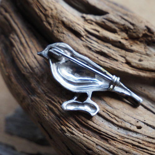 Silver925製 彩色キビタキ ブローチ ブローチ 鳥造 通販