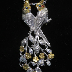 Silver925小鸚鵡和花朵胸針吊墜 第1張的照片