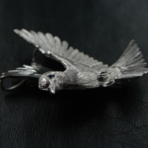 Silver925／サファイヤ 野鳥アクセサリー 大きなオオルリの