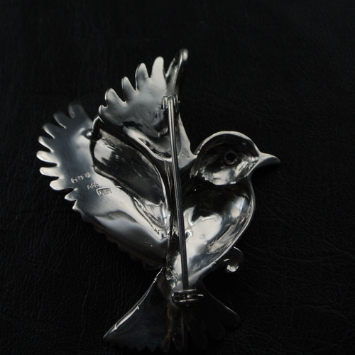 Silver925/サファイヤ 野鳥アクセサリー 大きなオオルリの Silver925/サファイヤ 野鳥アクセサリー 大きなオオルリの