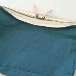 帆布のメッセンジャーバッグ（深青）【受注製作】 2枚目の画像