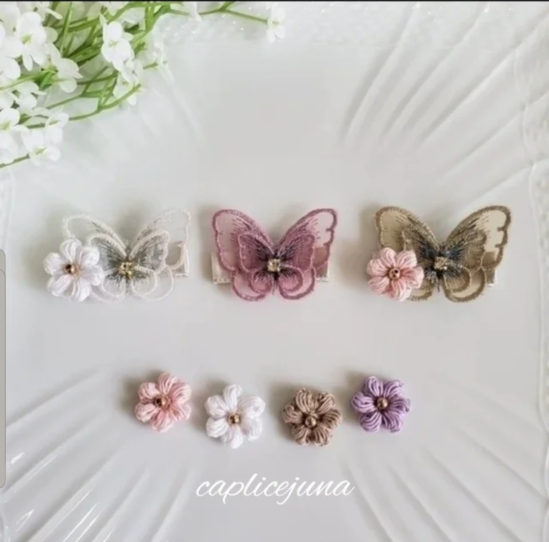 ♡ちょうちょ　ベビーヘアクリップ　ヘアゴム　ヘアピン  ハンドメイド