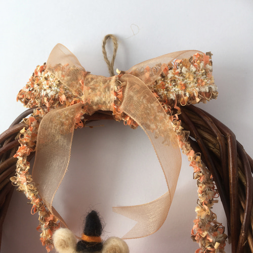 最終セール☆ハロウィンリース　フラワーリース　くまちゃん　ハンドメイド 最終セール☆ハロウィンリース フラワーリース くまちゃん ハンドメイド