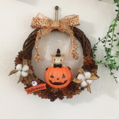 ははちゃん「薔薇リース」「ハロウィンリース」ワイヤークラフト ははちゃん「薔薇リース」「ハロウィンリース」ワイヤークラフト