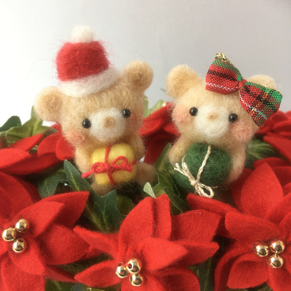 ☆くまちゃんカップルのメリークリスマス☆ 飾り　羊毛フェルト　フラワー　フェルト　置き物　クリスマス　 2枚目の画像
