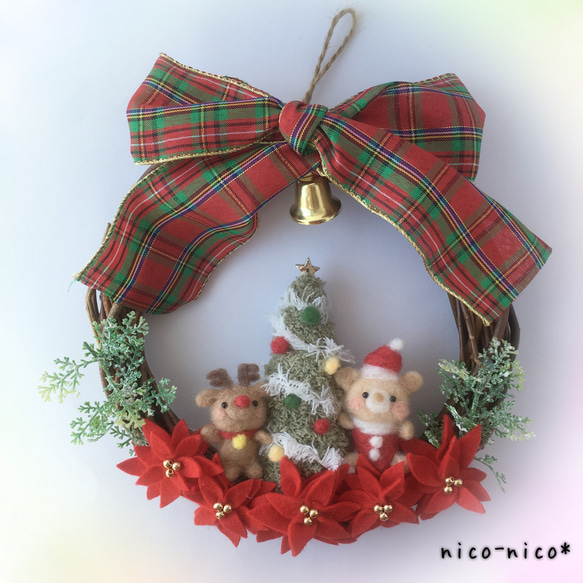 ♦専用♦No.26☆賑やかクリスマス☆ポインセチア飾りとサンタラピちゃんset♦ ♢専用♢No.26☆賑やかクリスマス☆ポインセチア飾りとサンタラピ