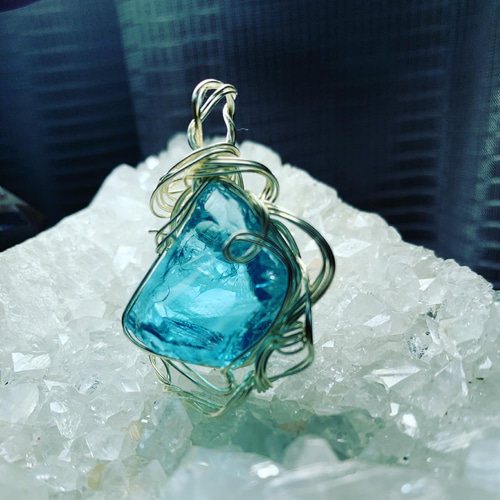 アンダラクリスタル 夏色　　２５０６２６－３ アンダラクリスタル〈レディーネリーアンダラ〉 送料無料