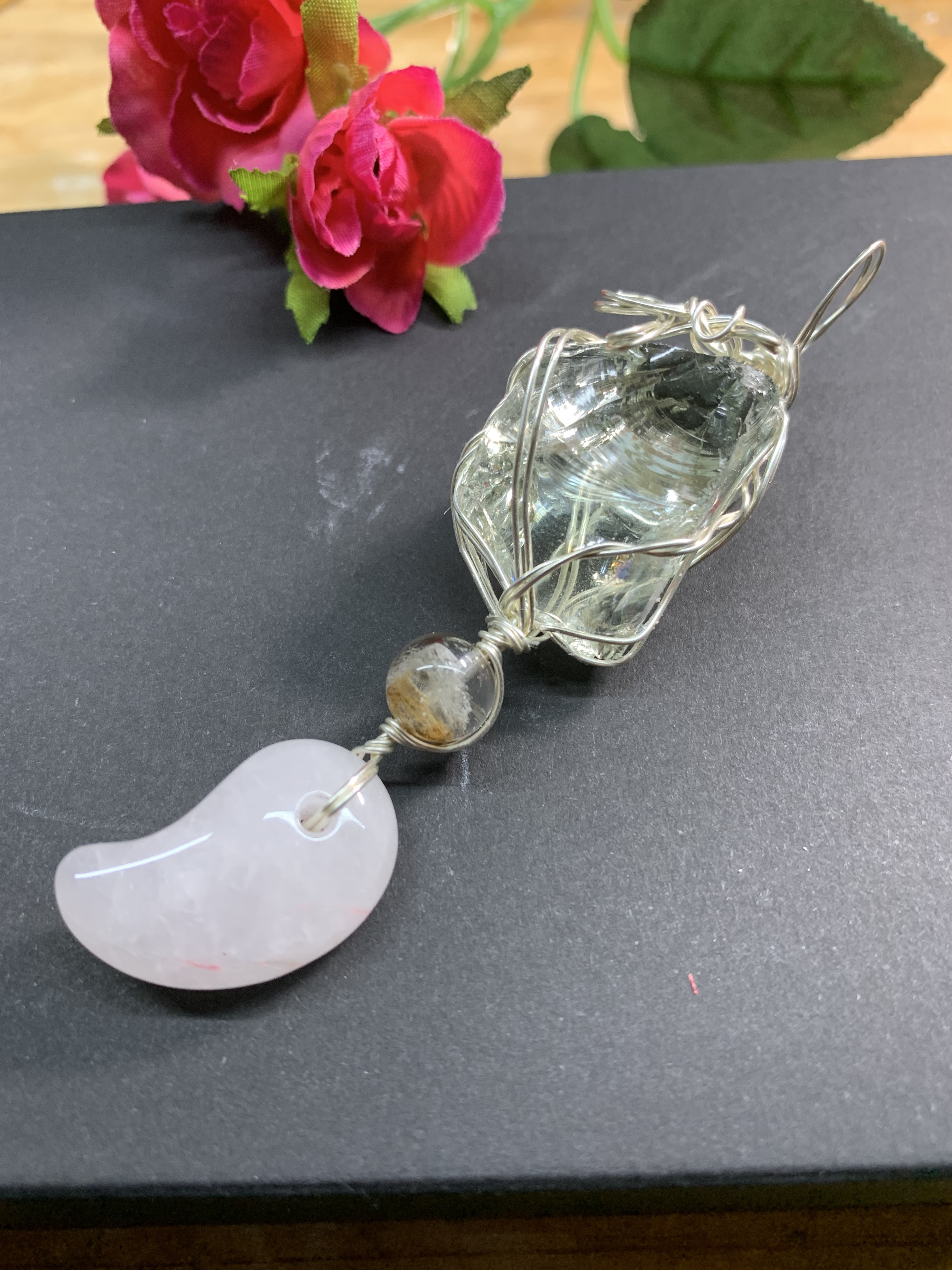 第4チャクラ対応 アンダラクリスタル 次世代ヒーリングストーン 勾玉