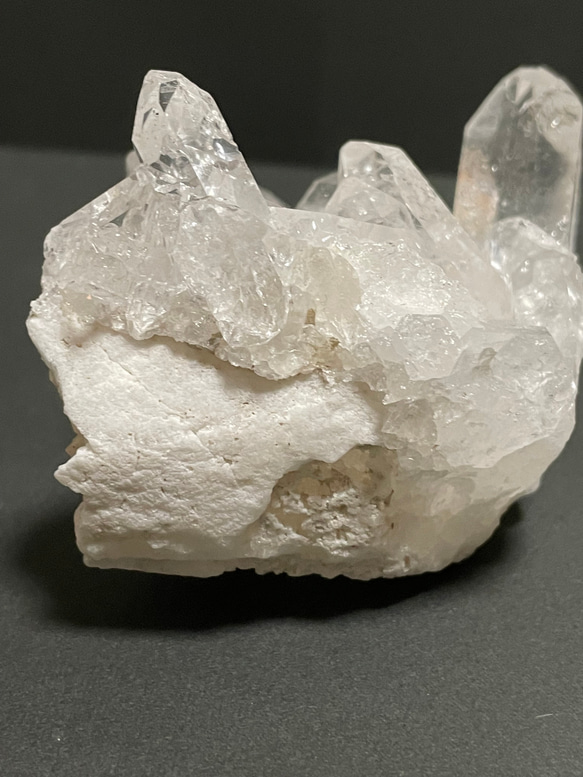 ブラジル産 水晶原石 2枚目の画像