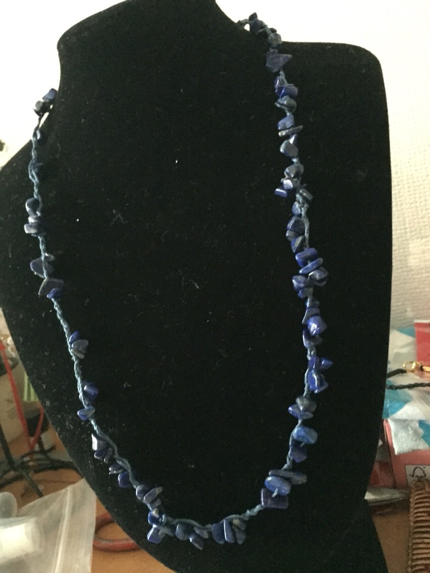 ＊ラピスラズリざざれ石の編み込みネックレス＊