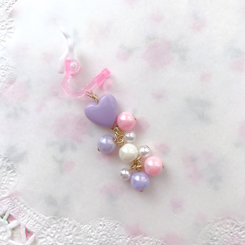 子供 ビーズ イヤリング ♡薄紫ハート♡