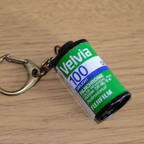 フジフイルム ベルビア パトローネ 2個セット フィルムカメラ好きに