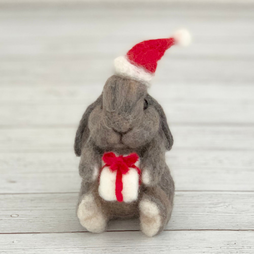 羊毛フェルト うさぎ サンタ ホーランドロップ ｜ 羊毛うさぎ