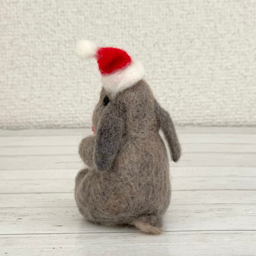 羊毛フェルト うさぎ サンタ ホーランドロップ ｜ 羊毛うさぎ