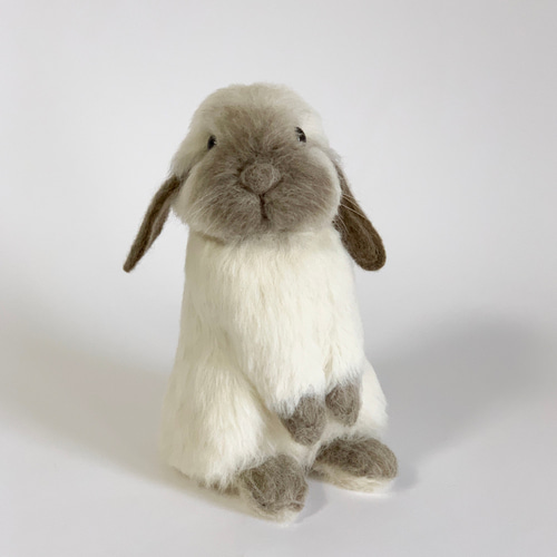 送料無料】羊毛フェルト うさぎ ホーランドロップ うたっち