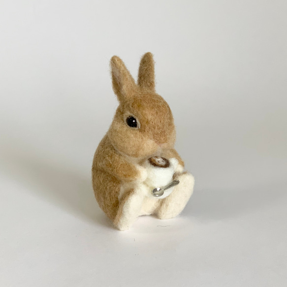 羊毛氈兔咖啡拿鐵橙 | 荷蘭矮人娃娃雕像 第2張的照片