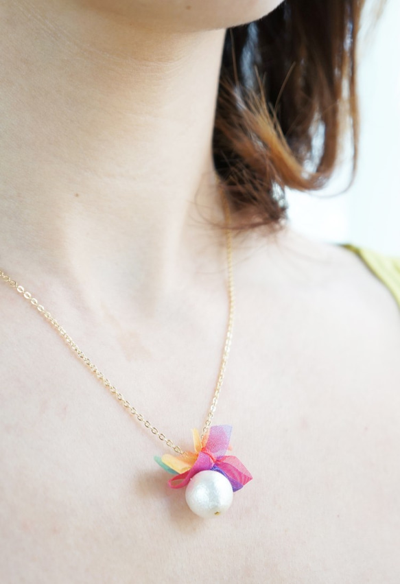 rainbowflower necklace 第3張的照片