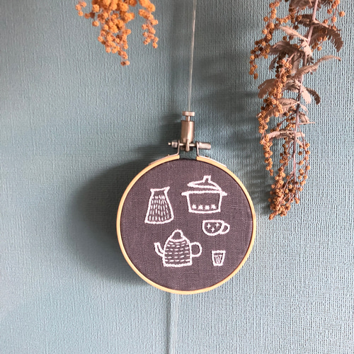 キッチン雑貨イラストの刺繍枠壁飾り タペストリー・壁掛け