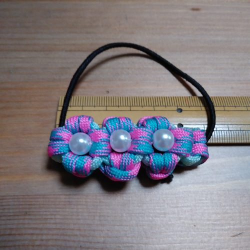 送料込み パラコード お花のヘアゴム 雑貨・その他 tonayu 通販