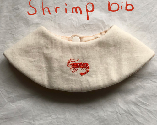 海老とエビフライの両面刺繍のまんまるスタイ スタイ・よだれかけ REMO