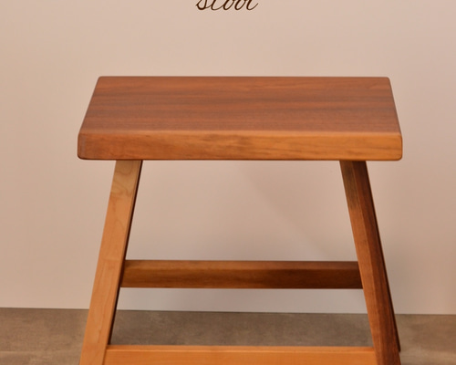 アメリカンブラックウォーナットスツール　無垢材 アメリカンブラックウォーナットスツール 無垢材 家具