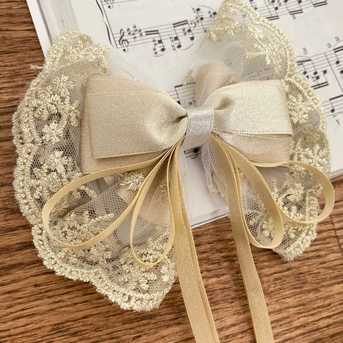 ロリータ× スカラップチュールレース×刺繍ゴージャスたらりん