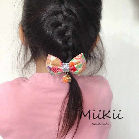 和柄　鈴揺れるミニベビーヘアゴム　キッズヘアクリップ　2点セット　子供髪飾り　ヘアクリップ 8枚目の画像