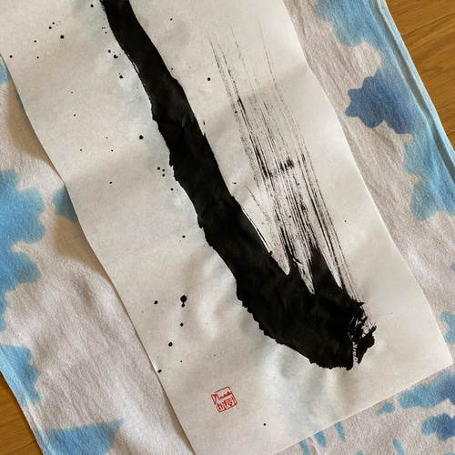 掛け軸風書画 滝 タペストリー・壁掛け 杏production 藤谷まきよ