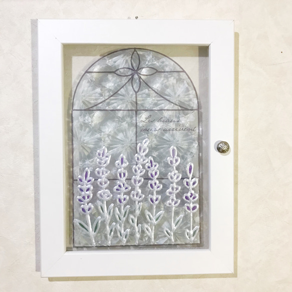 教会の窓  ラベンダー　クリアグラスアート　ステンドグラス風 5枚目の画像