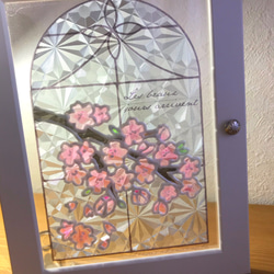 教会の窓  桜   ギャラリーグラス　ステンドグラス風アート シンプル 3枚目の画像
