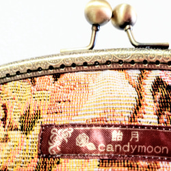 アンティークローズのゴブラン織がま口バッグ 3枚目の画像